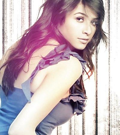16P Egyptian Actresses