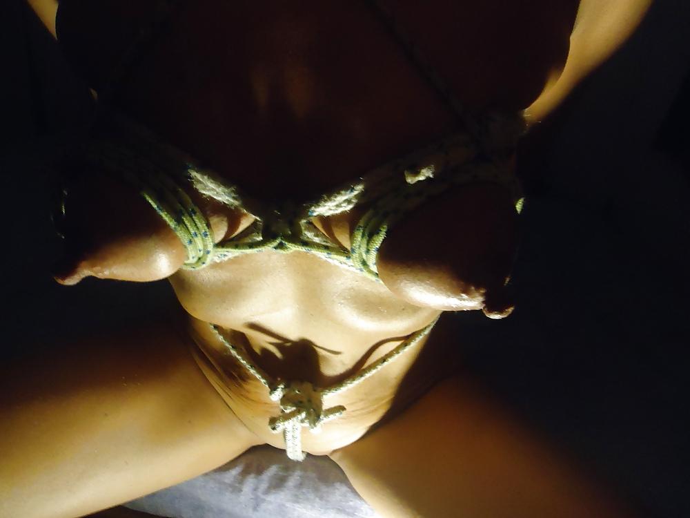 17P Light tits bondage