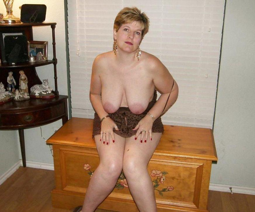20P Saggy Tits 19