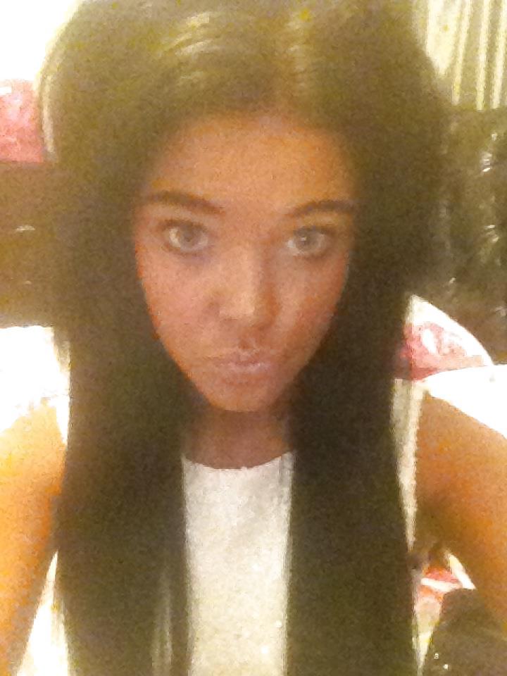 25P Facebook babes 2