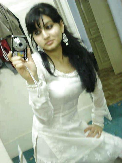 19P Slutty paki babes