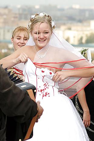 25P Crazy Brides