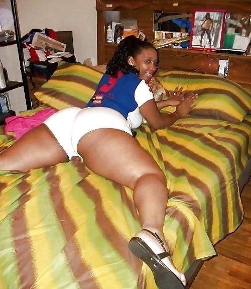 25P Babes in Shorts, Lycras & Leggins