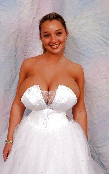 25P Girls with good boobs