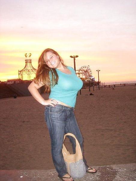 25P Girls with good boobs