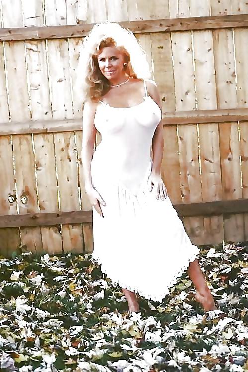 25P Milf's in their work clothes