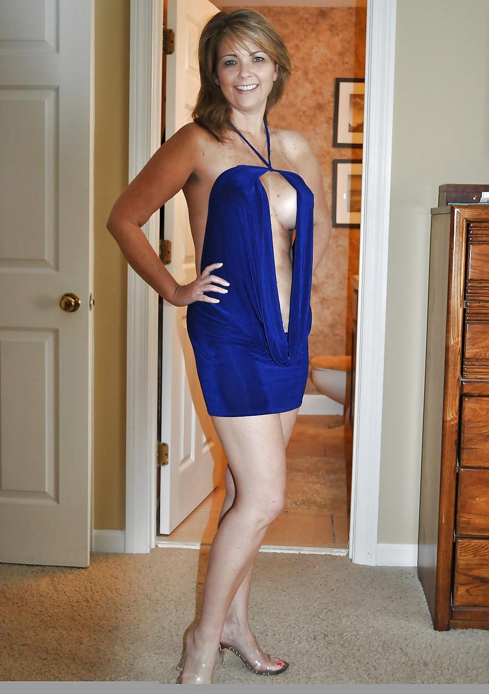 25P Milf's in their work clothes