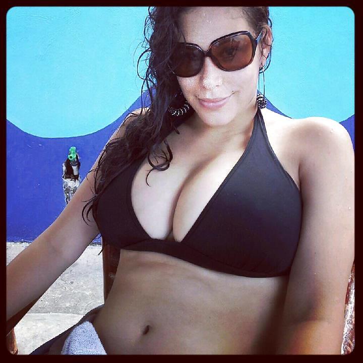 25P Sexy Spanish Teens