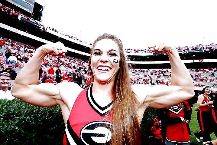 12P Best of Female Muscle