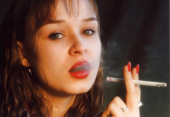 25P Smoking 3