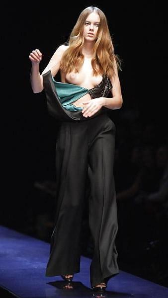 25P Fashion Models Tits+Pussy+Ass Erotica 2 By twistedworlds