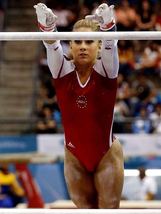 25P Sexy Sports Girls 