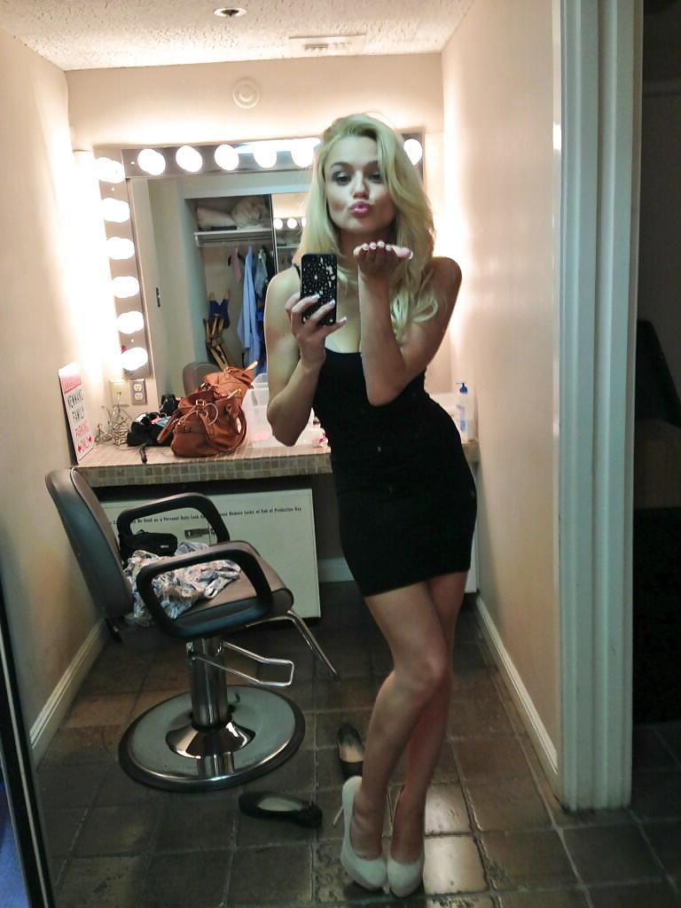 25P Haley King - Boobs!