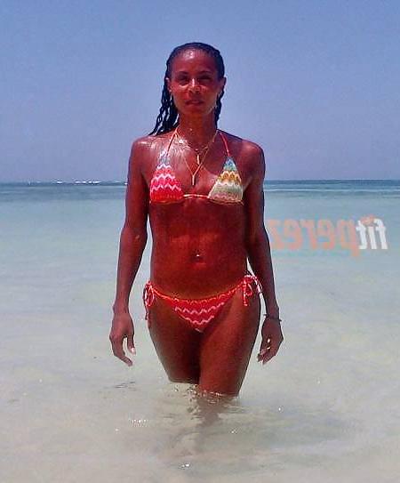 25P Jada Pinkett Smith Sexy Ebony Milf