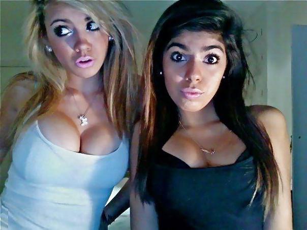 25P Non-Nude Big Tits Mix!