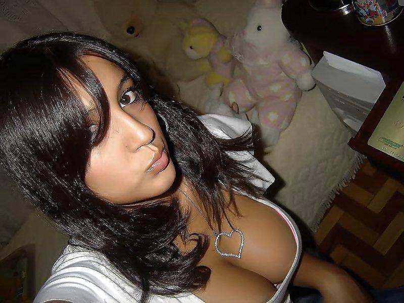 25P Non-Nude Big Tits Mix!