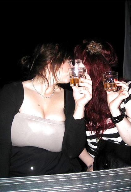25P Big boobs, teen..comment please...