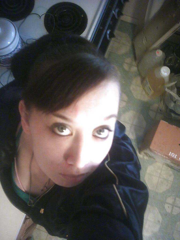 8P CLOSE UP OF SISTER IN LAW KATIE