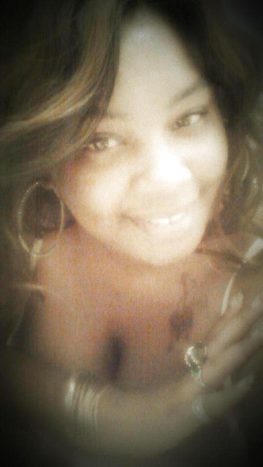 4P Neisha EyeCandy Symone