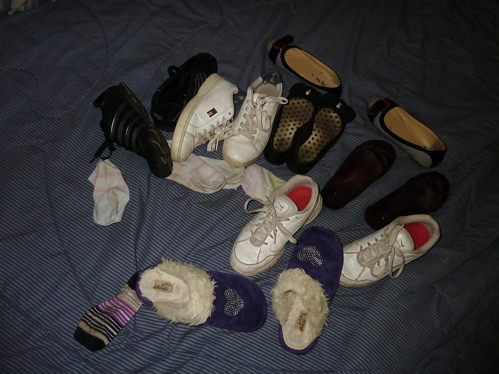 17P Stinky shoes and socks