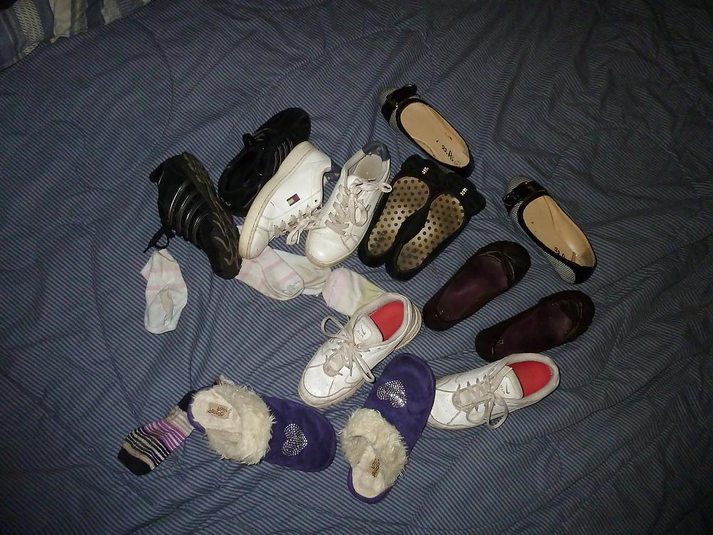 17P Stinky shoes and socks