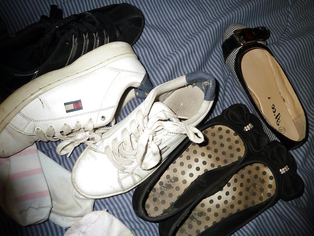 17P Stinky shoes and socks