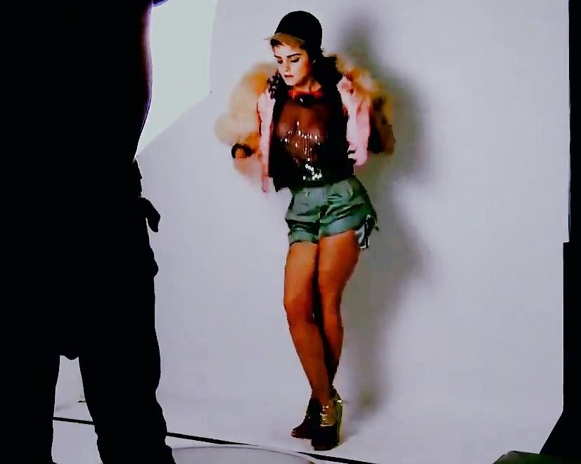 25P Emma Watson Photoshoot See through?