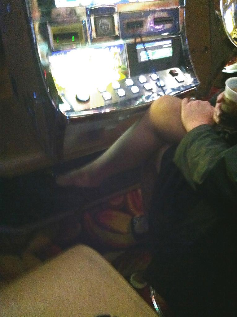 16P Smoking hot legs