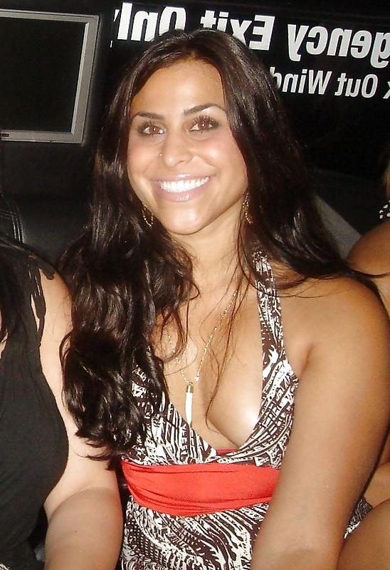 25P Indian babes