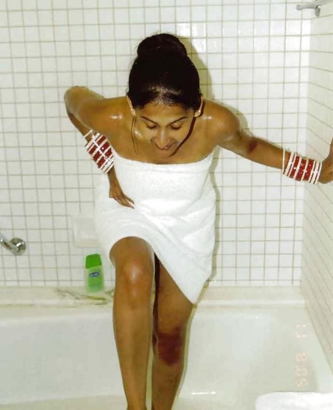 25P Indian babes