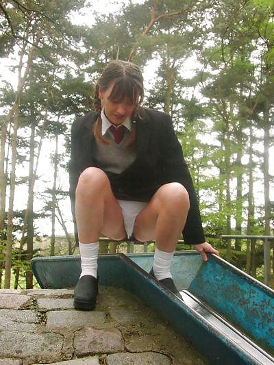25P Hot babes upskirt shots