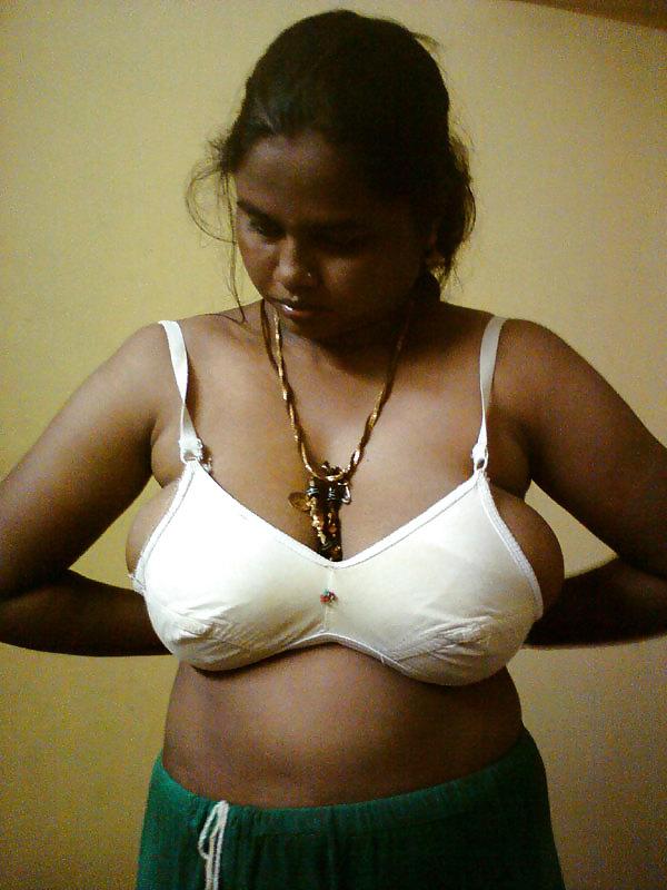 13P Indian aunty 15