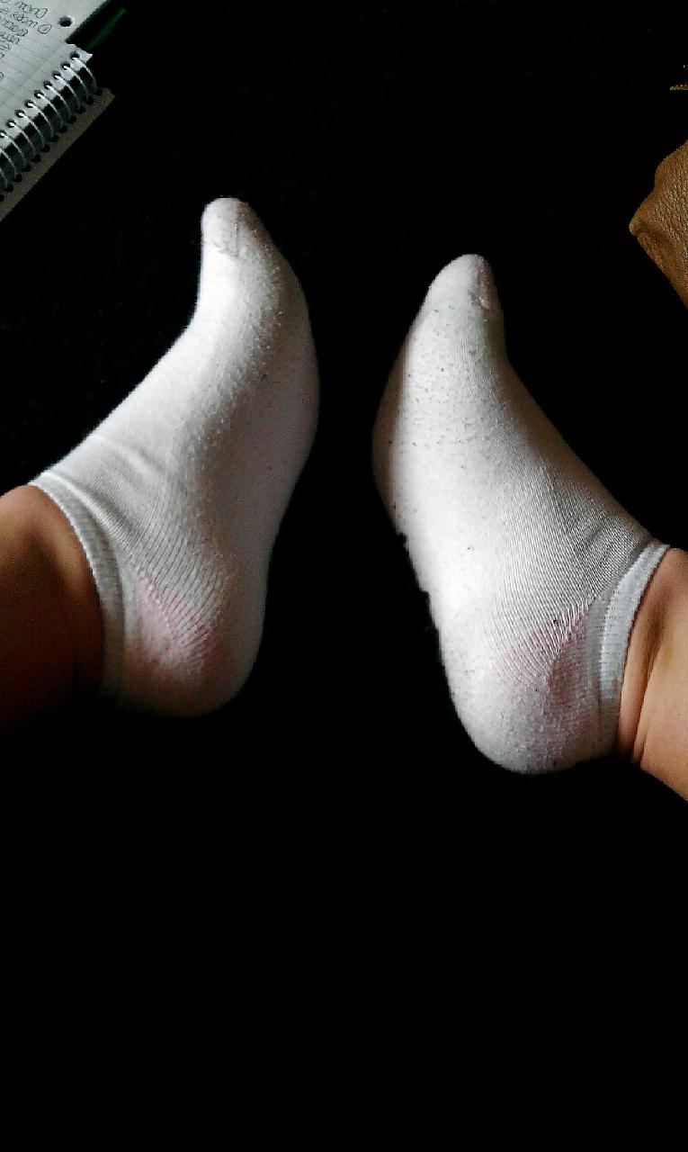 25P Emily's SEXY STINK SOCKS!!!
