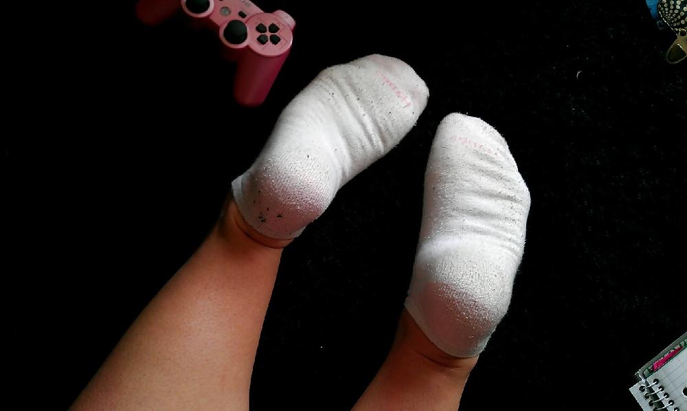 25P Emily's SEXY STINK SOCKS!!!