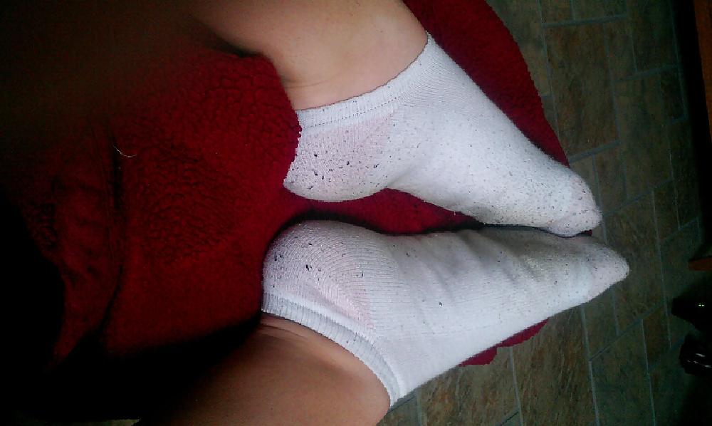 25P Emily's SEXY STINK SOCKS!!!