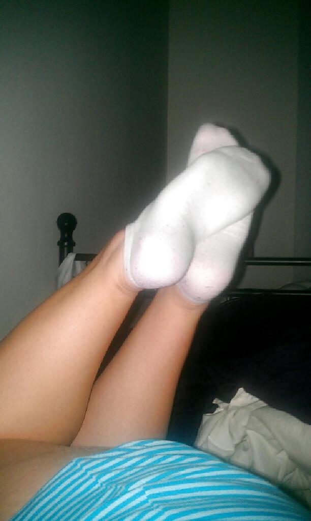 25P Emily's SEXY STINK SOCKS!!!