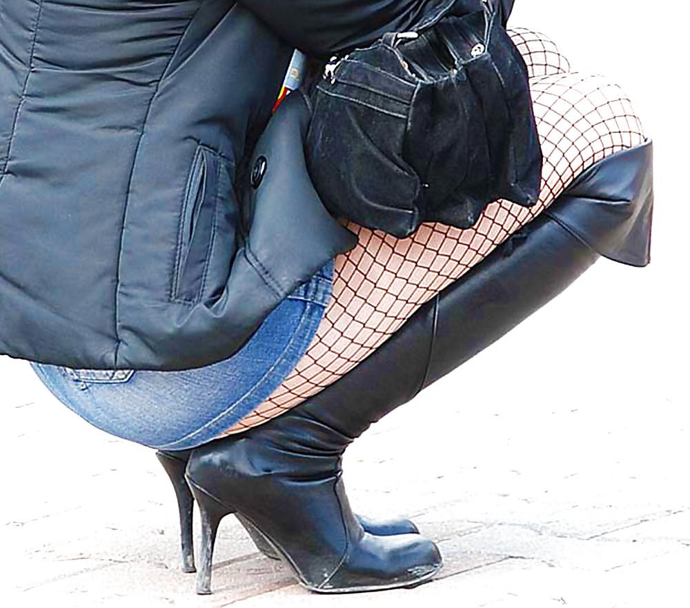 16P In The Streets 062 - Black Boots & Sexy Stockings