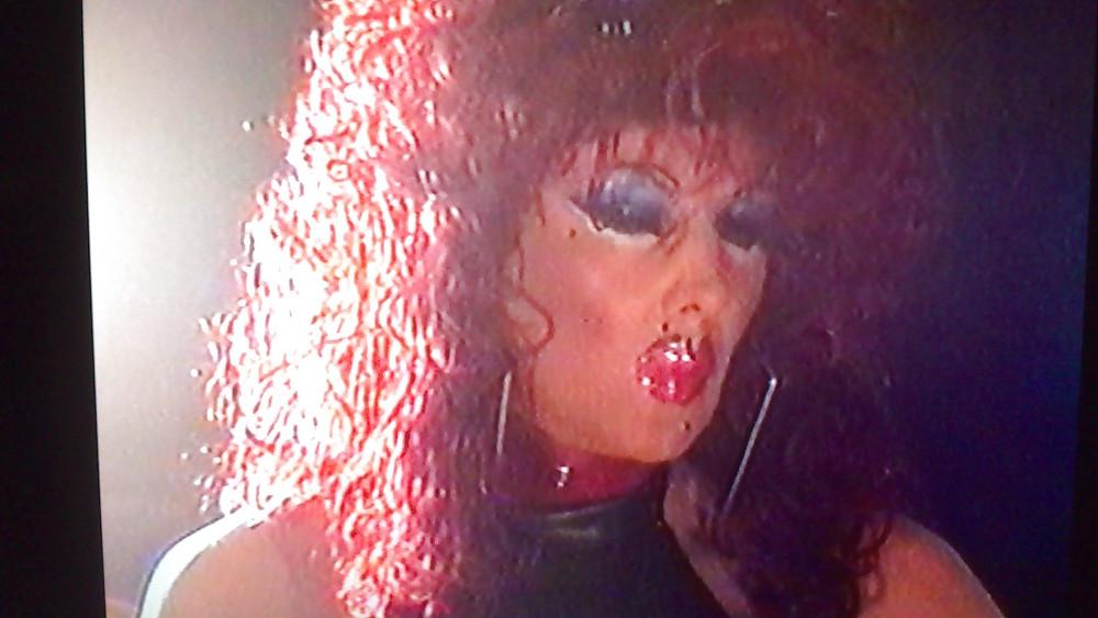 14P Redhead smoking TV tart