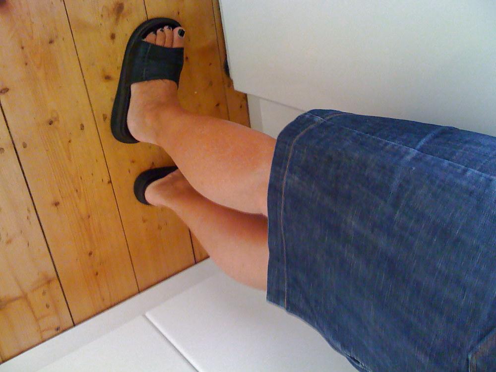 25P More amazing voyeur shots of Michelle my MILF...