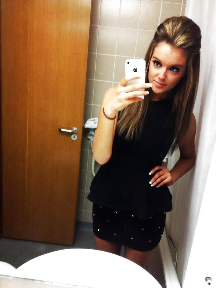 25P Facebook babes 5