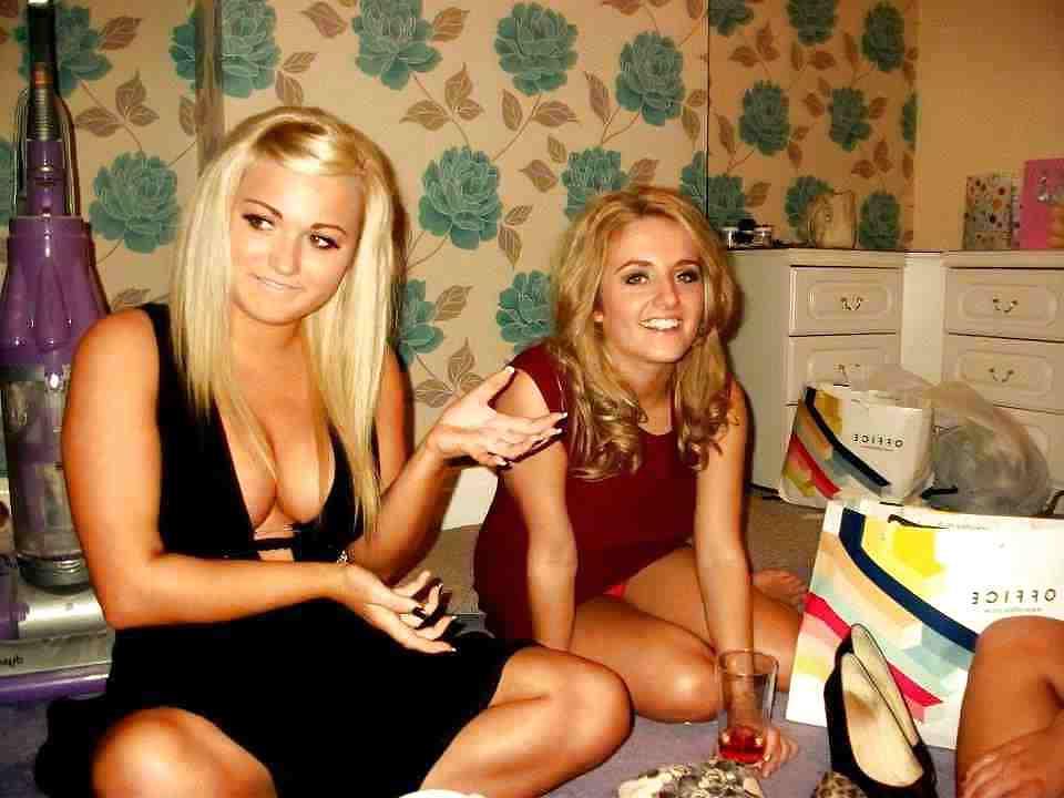 25P Facebook babes 5