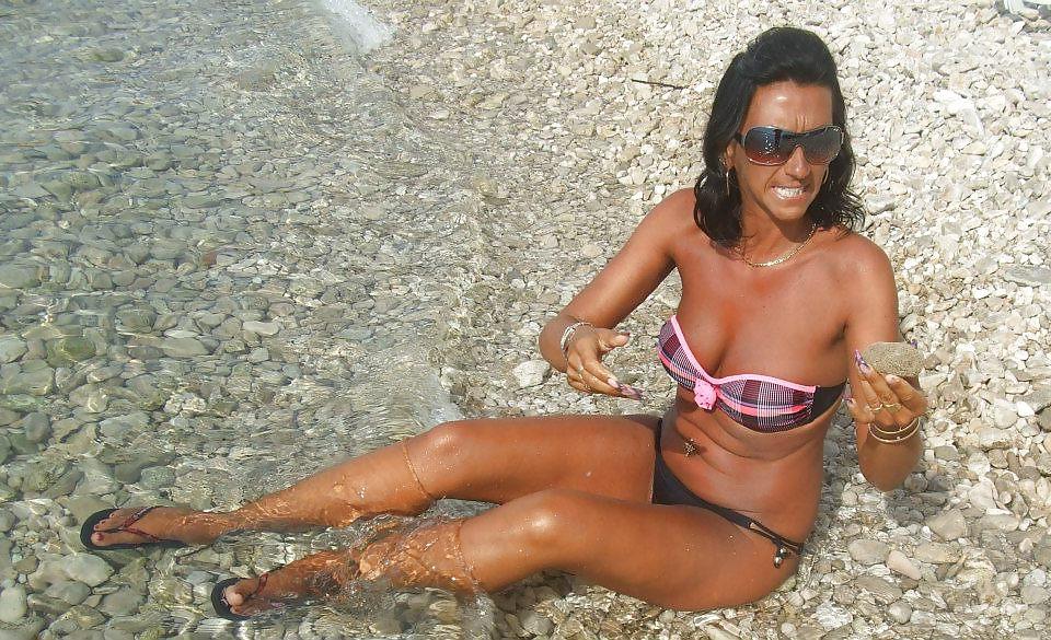 25P Sexy milf