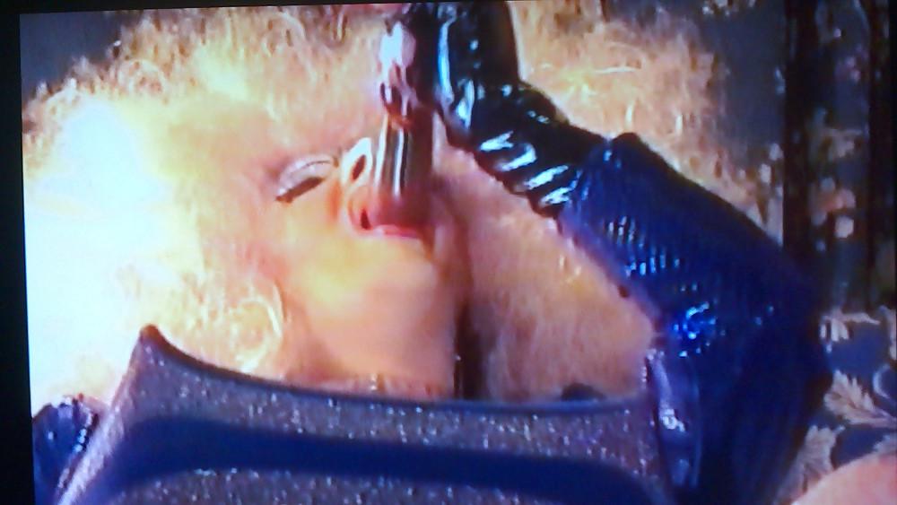 13P Smoking drag huge nipples
