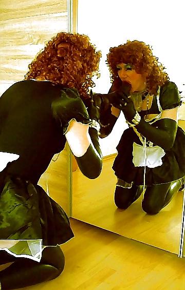 7P Sissy-Dienstmädchen