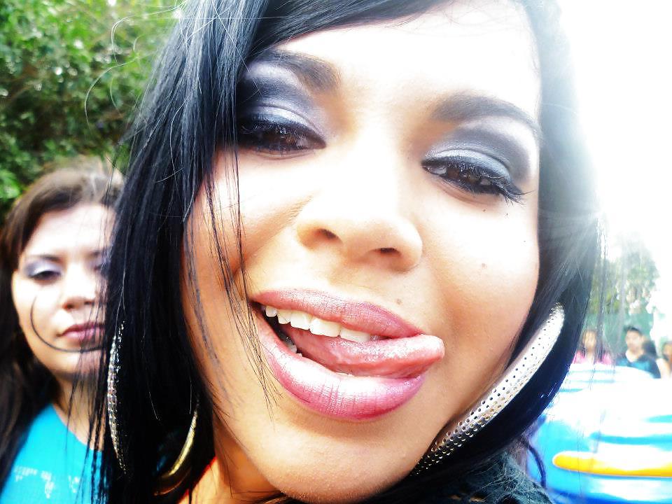 25P Big tit latina