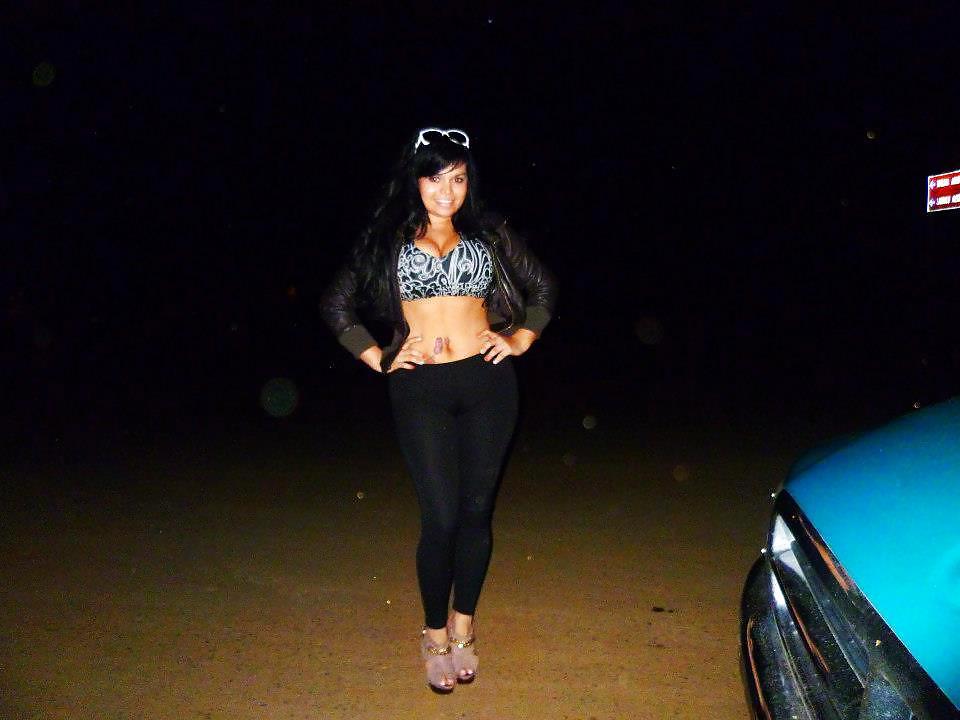 25P Big tit latina