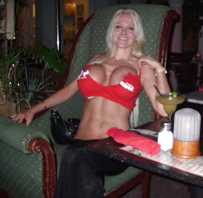 20P Lori: Fake Tit MILF Whore