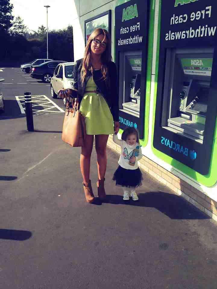 25P Facebook babes 4