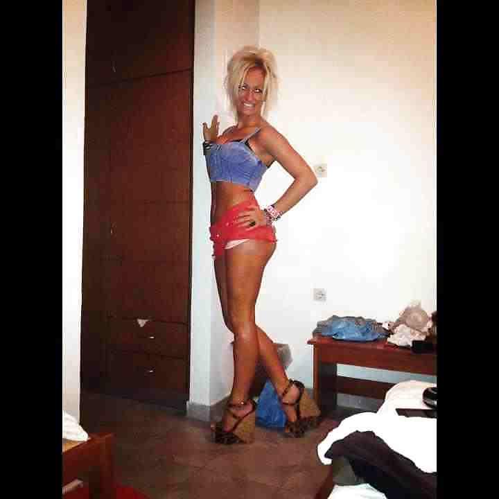 25P Facebook babes 4