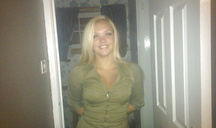 25P Facebook babes 4